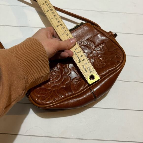 Patricia Nash Brown Leather Embossed Floral Crossbody Shoulder Bag Purse - Picture 10 of 10